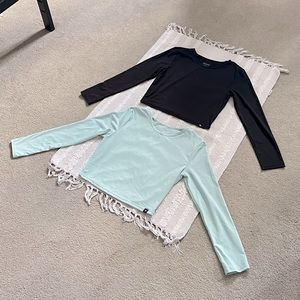 Bundle - Xexymix 2 long sleeve cropped sportswear tops